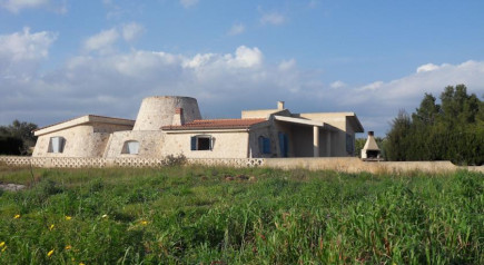 Bơm sinh hoạt cho nhà nghỉ nằm ở bờ biển Salento - Ý